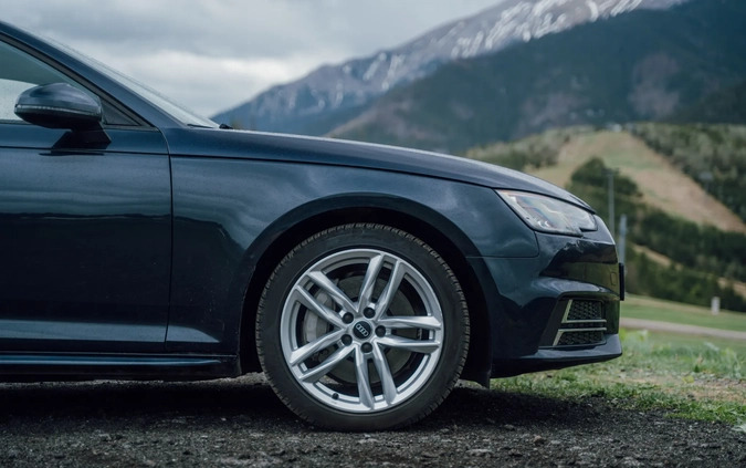 Audi A4 cena 94900 przebieg: 140000, rok produkcji 2017 z Susz małe 742